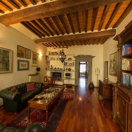 La Casa Del Viaggiatore Castiglion Fiorentino Exterior photo